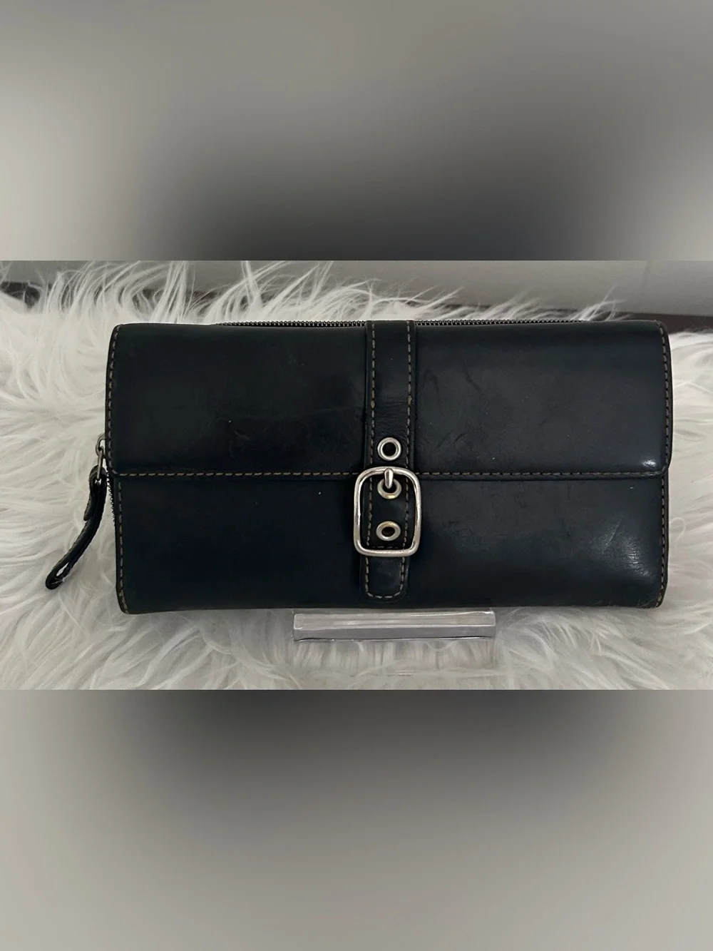 Vintage Y2K Coach Black Leather Buckle Continental Wallet clutch